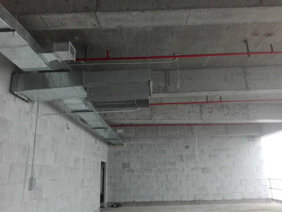 南昌中航國際廣場二期空調工程施工中