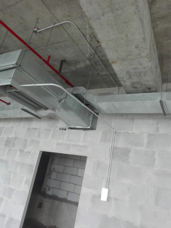 南昌中航國際廣場二期空調工程施工中